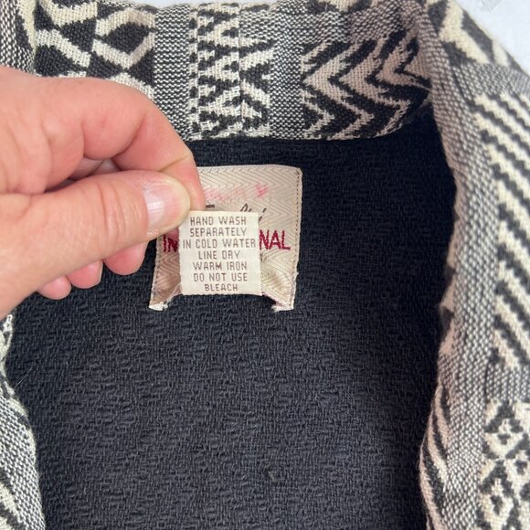 VTG Geometric Cropped Tapestry Cardigan Jacket By Fiorini International SM - Picture 5 of 9